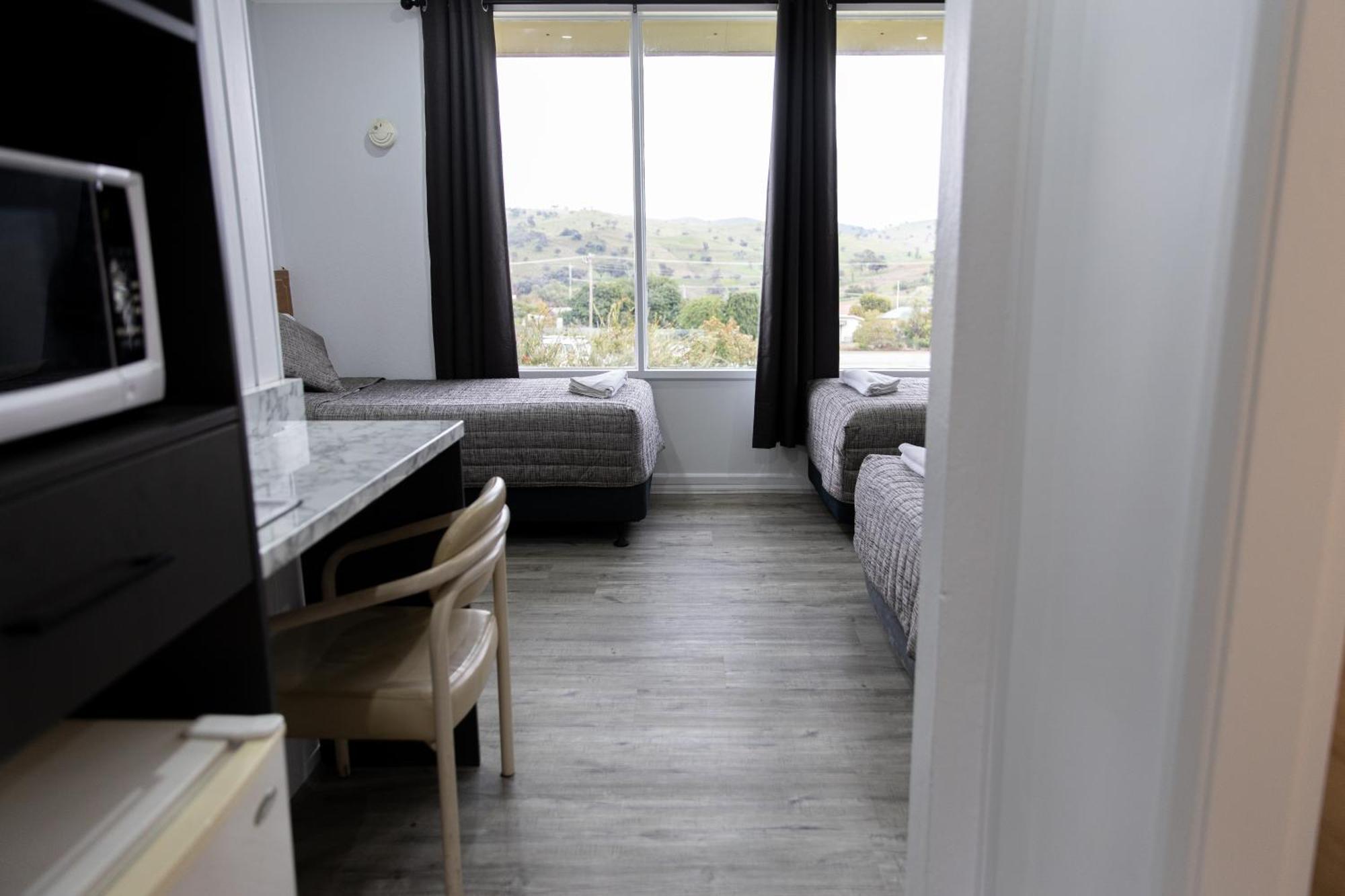 Garden Motor Inn Gundagai Ngoại thất bức ảnh