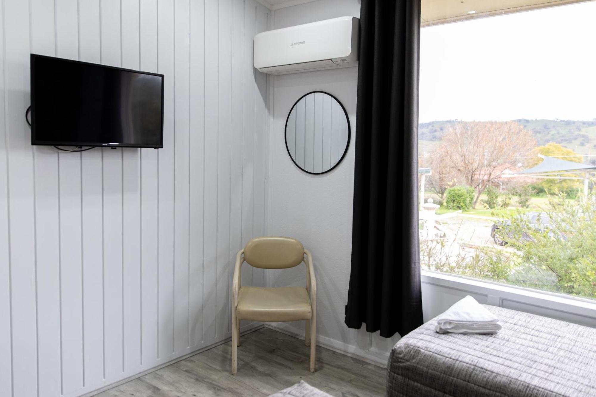 Garden Motor Inn Gundagai Ngoại thất bức ảnh
