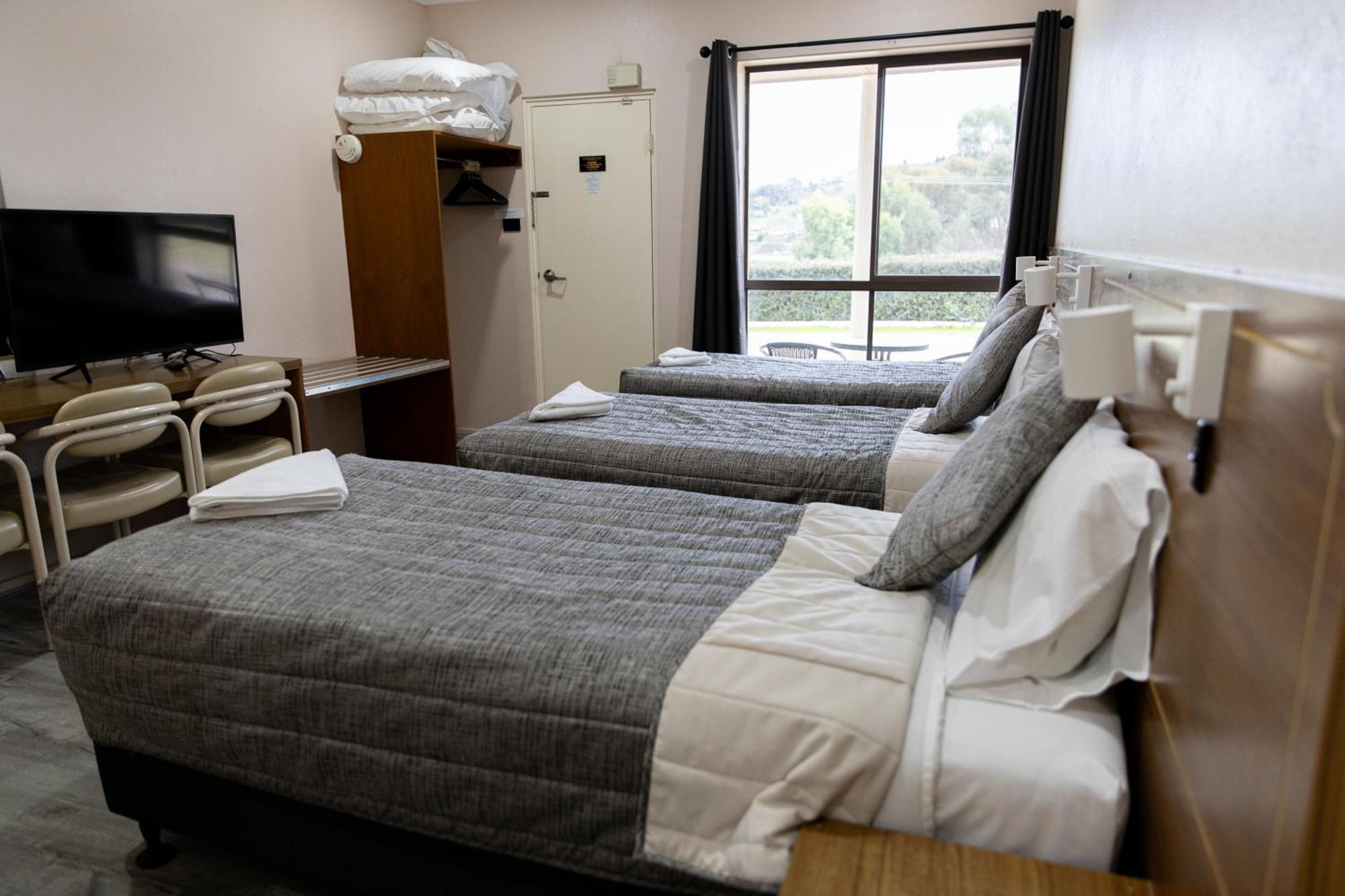 Garden Motor Inn Gundagai Ngoại thất bức ảnh