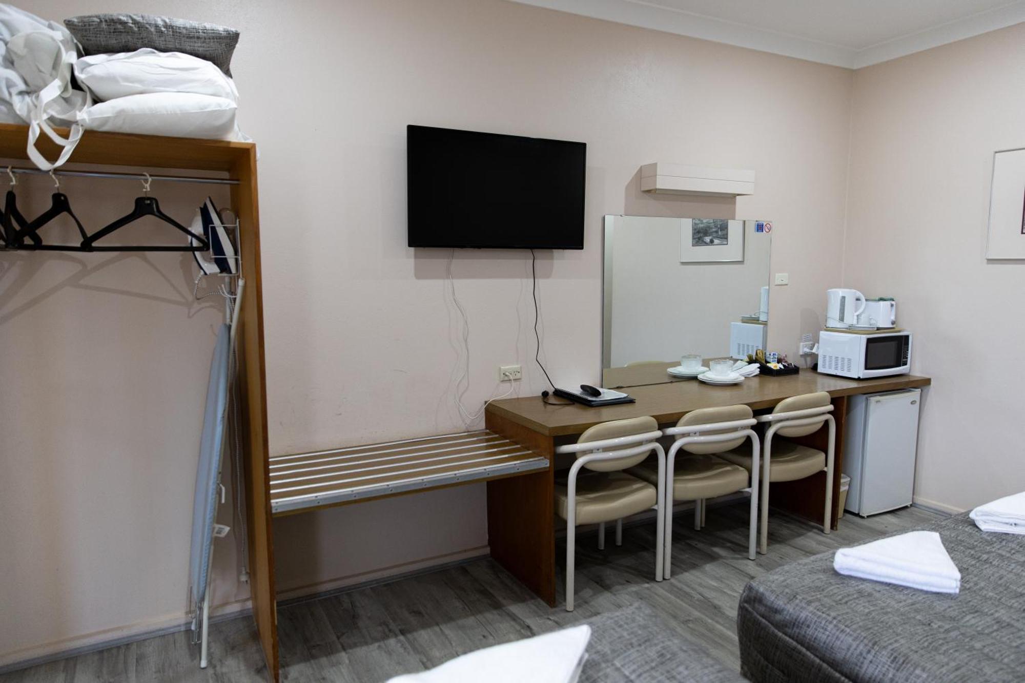 Garden Motor Inn Gundagai Ngoại thất bức ảnh